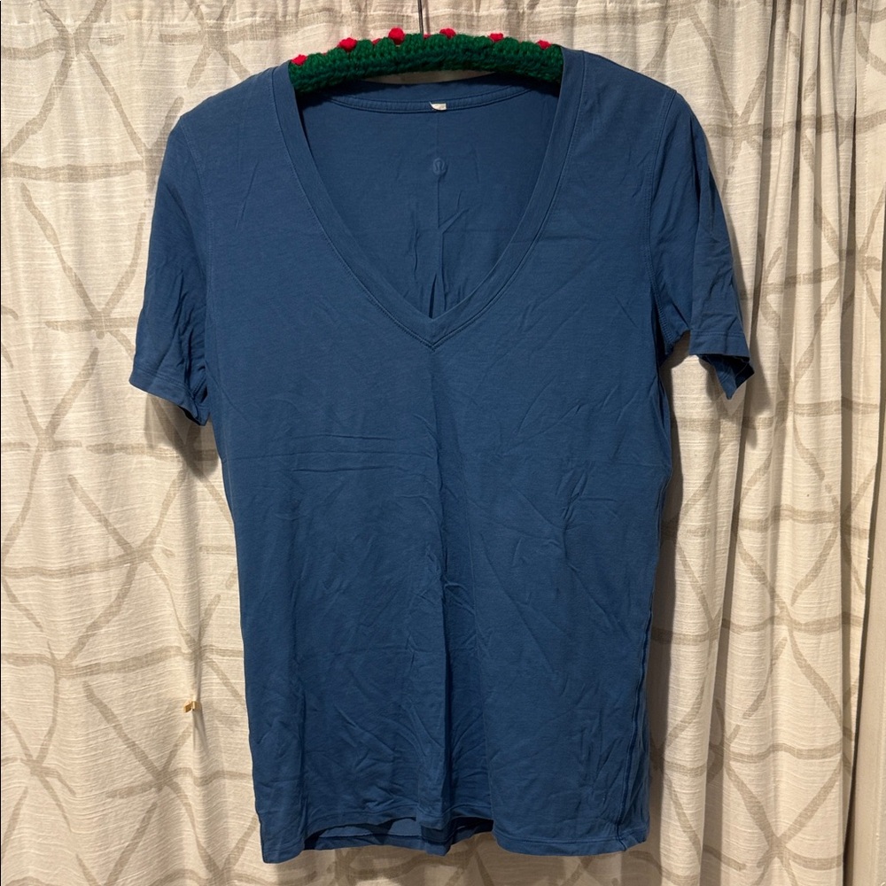 Womens Lulu lemon Deep Blue V-Neck T-Shirt